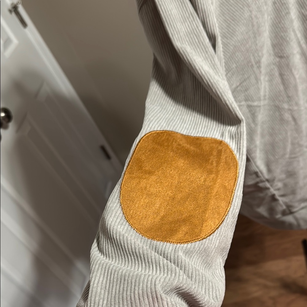 Gray Button-Up Pullover with Elbow Patches - Picture 4 of 4